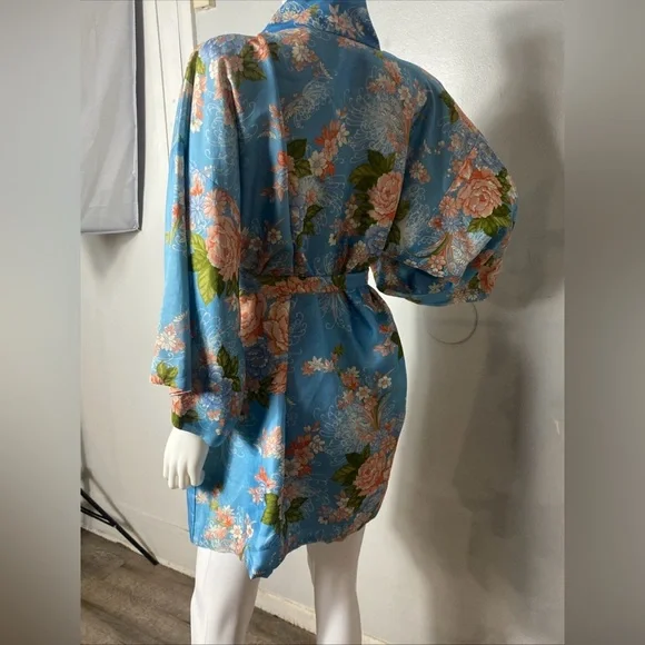 Vintage Kamon Kimono Japan 100% silk - Picture 6 of 11